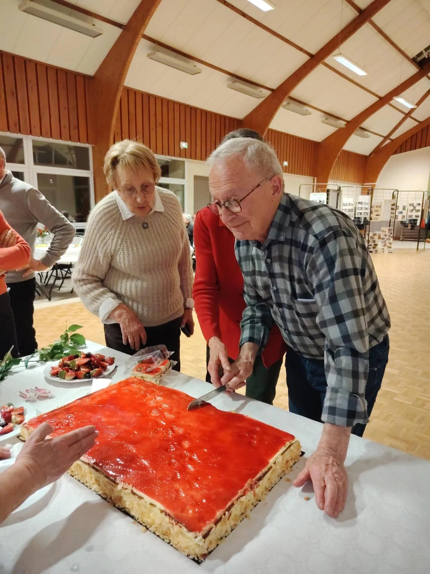 Ag2026 decoupe gateau